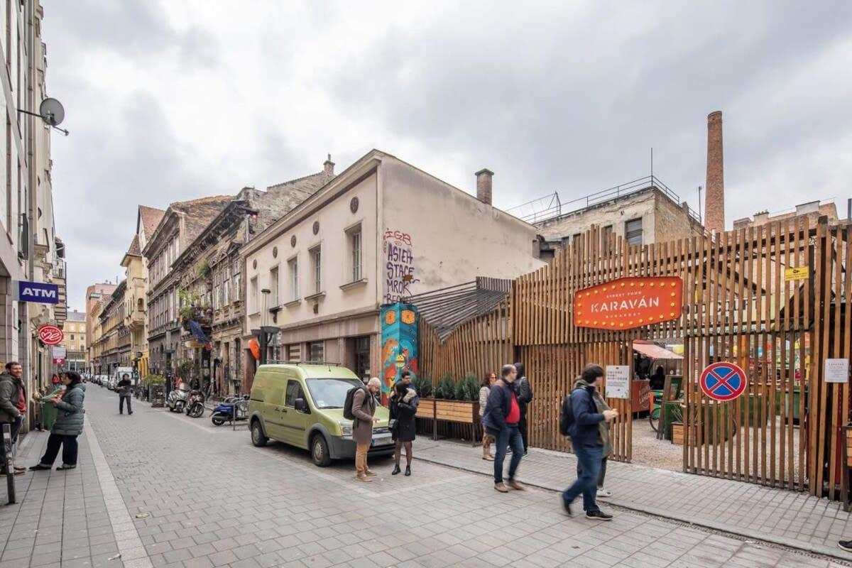 Extra Central - Mini Modern Studio Budapeste Exterior foto